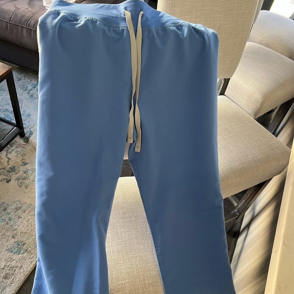 High Waisted Livingston™ Basic Scrub Pants light blue